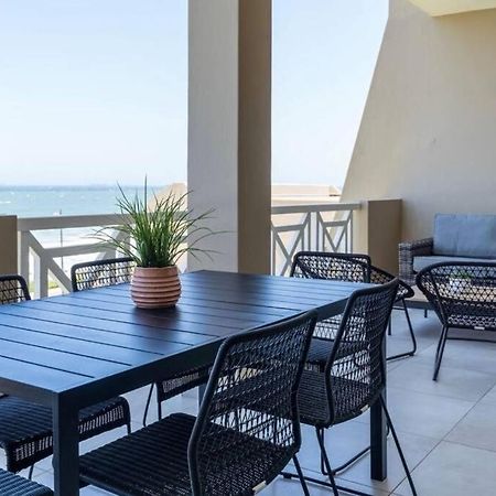 Waterfront Getaway, 2 Bedroom Seaside Bliss ウムドロティ エクステリア 写真